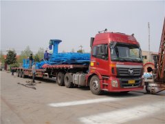 龍之盈游樂(lè)設(shè)備裝車(chē)現(xiàn)場(chǎng)實(shí)拍圖片分享